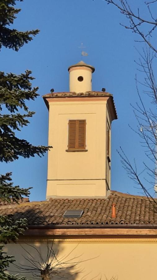La Torre Di Longara Bed & Breakfast Calderara di Reno Exterior photo